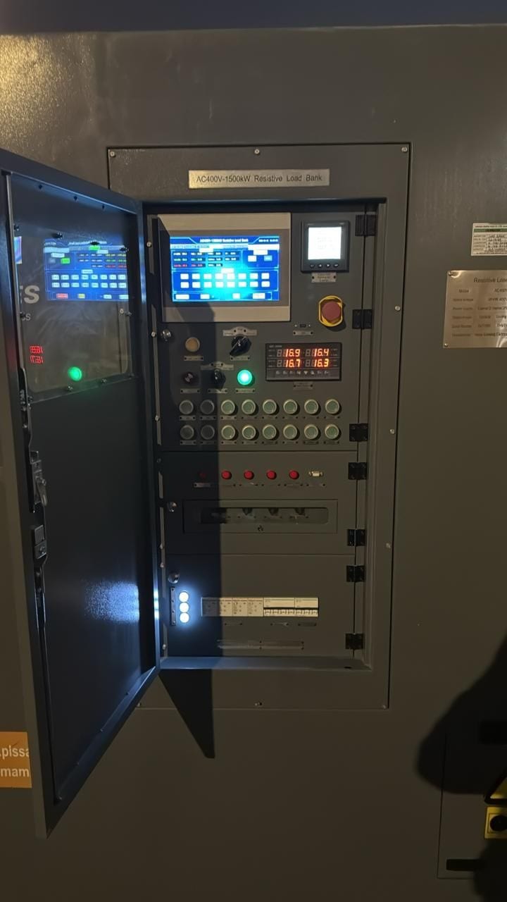 Control panel during a live test